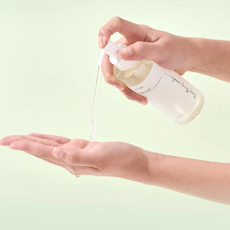 Anua Heartleaf Pore Control Cleansing Oil