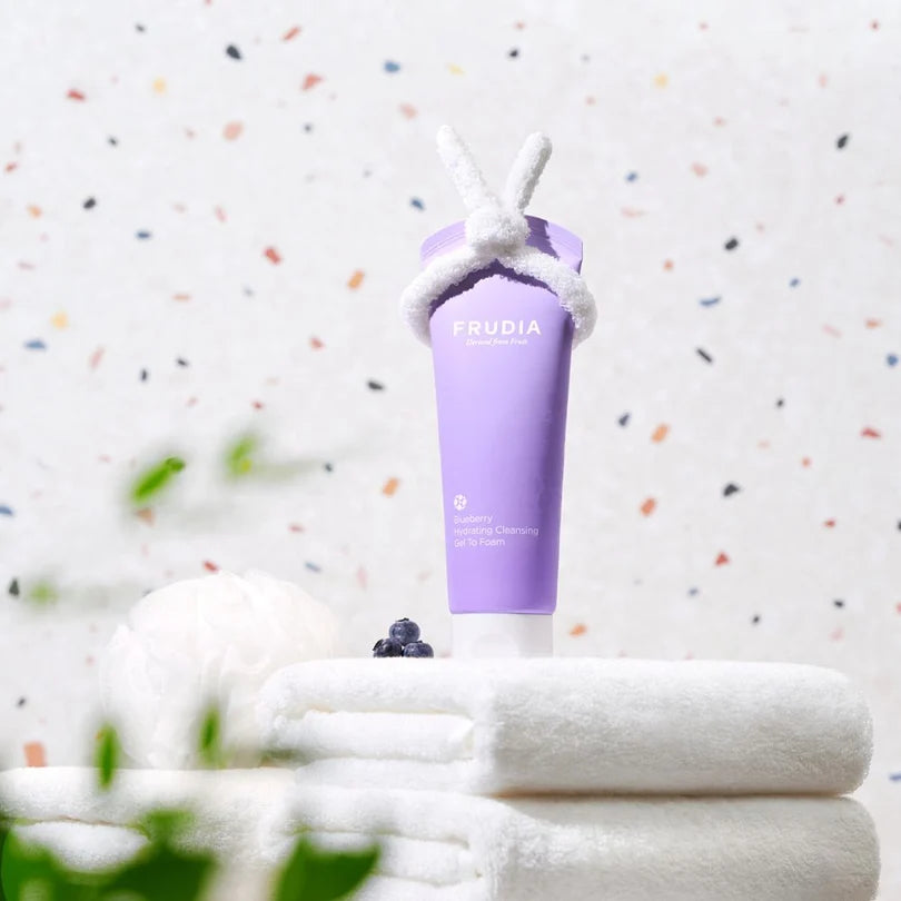 Frudia Blueberry Hydrating Cleansing Gel To Foam